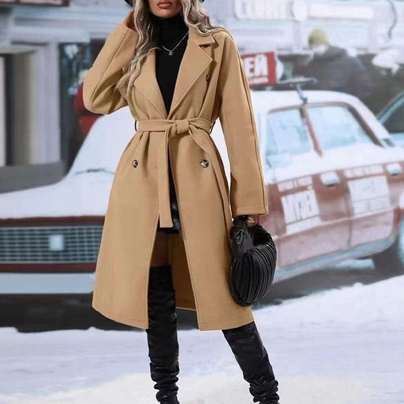 Trench-Coat Élégant – L’Intemporel du Style Féminin