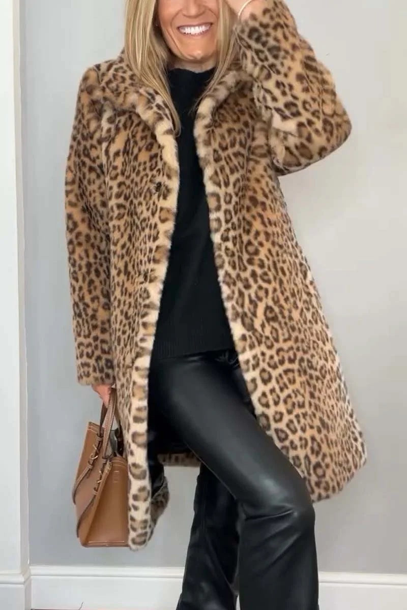 Manteau Mi-Long Claudia en Peluche Imprimé Léopard – Automne/Hiver