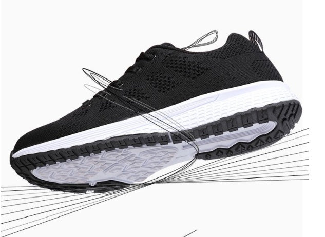 Chaussures de sport  en maille respirante.
